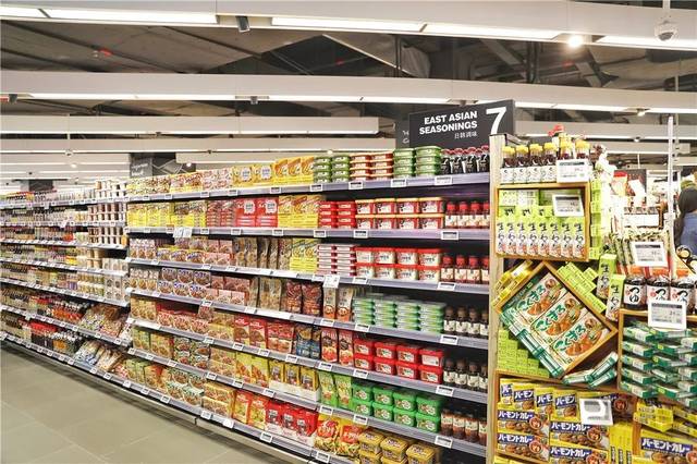 廈門首現(xiàn)3000+㎡精品超市 15000+種世界尖貨與特色農副產品零食任你挑選